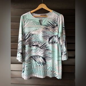 Easywear By Chico’s Mint Blue Size 2 (Medium) Geometric Tunic 3/4 Sleeves